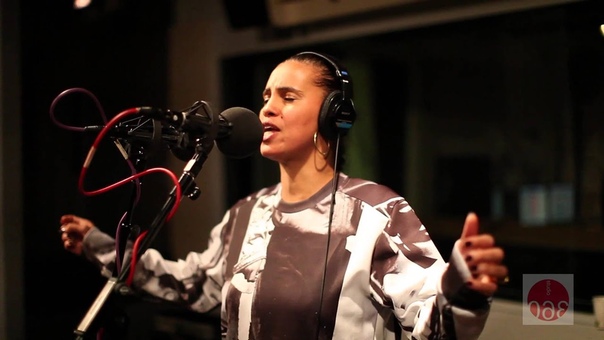 Neneh Cherry, Blank