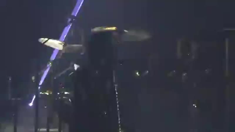 Queen Чикаго, Radio Ga