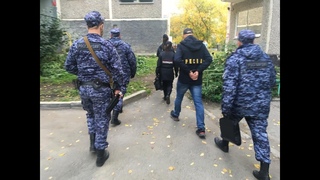 Закладчика с полной сумкой наркотиков задержали в Екатеринбурге