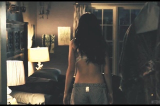 TVD vs TW || Bad Girls