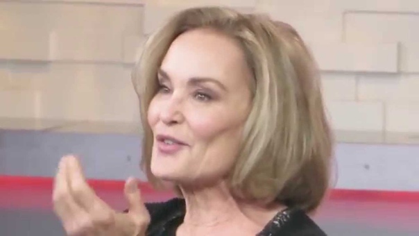 Jessica Lange chatting with George Stephanopoulos on GMA about FXs American Horror