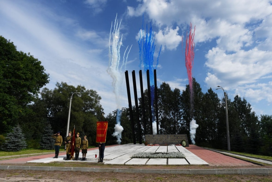 события санкт петербург Много дров наломала война... И солдат погубила немало...