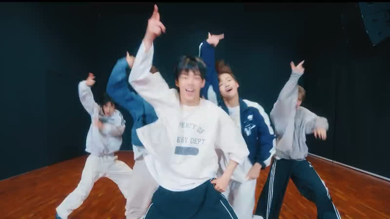 TWS Oh My My: 7s dance practice ( Moving ver.
