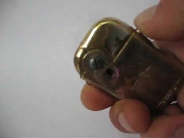Vintage lighter E.