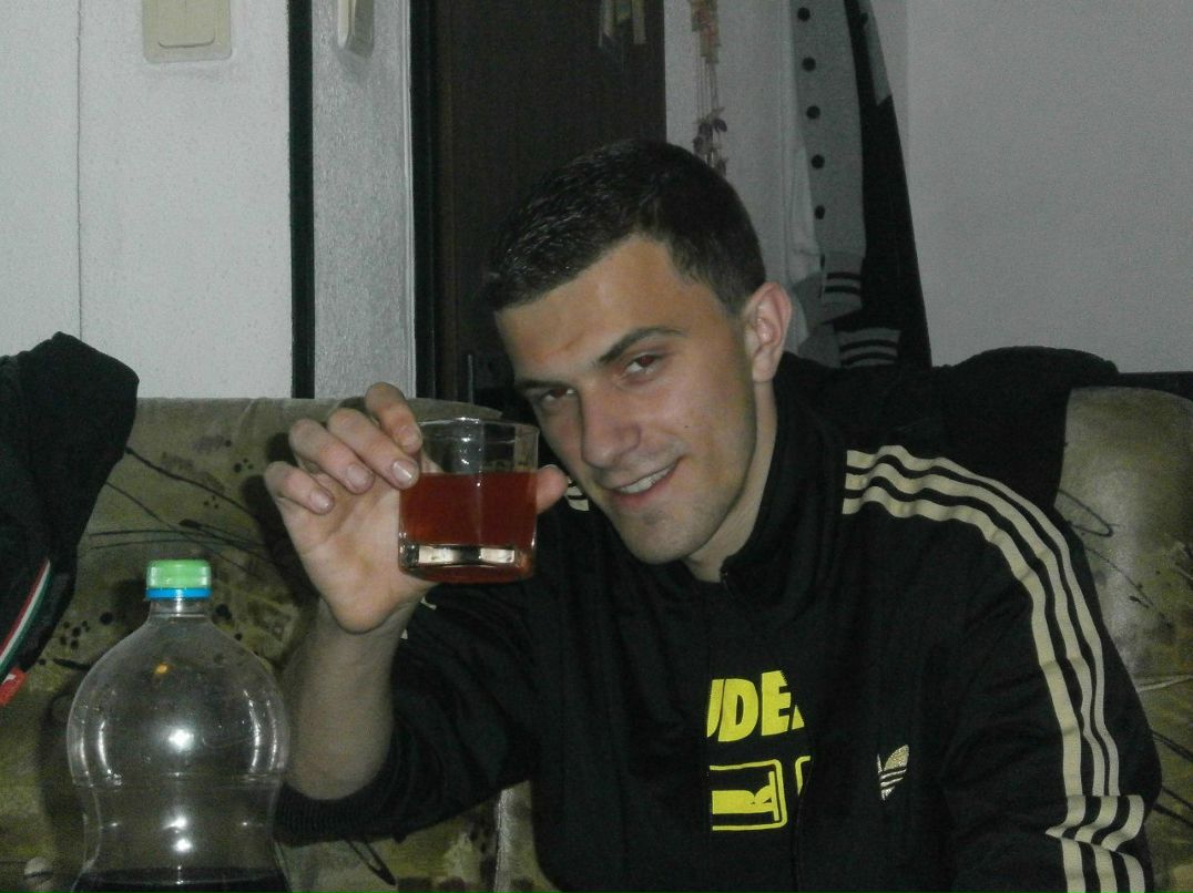 Петя Шпиц | Karmiel