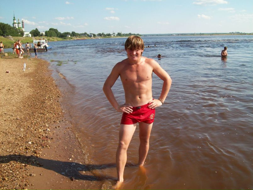 №2, Александр Пересторонин №2, Александр Пересторонин