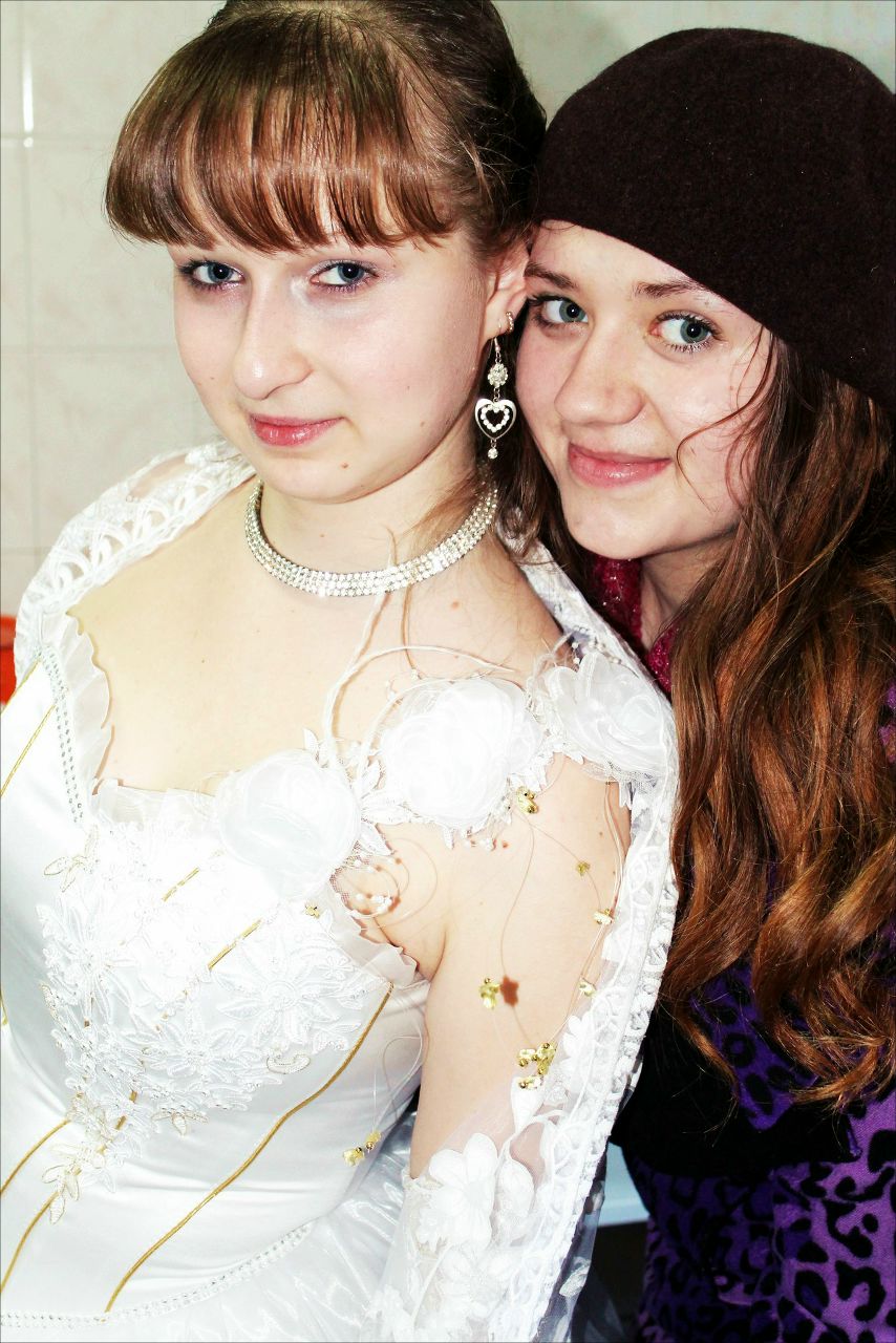 Олена Вєчканова | Лебедин