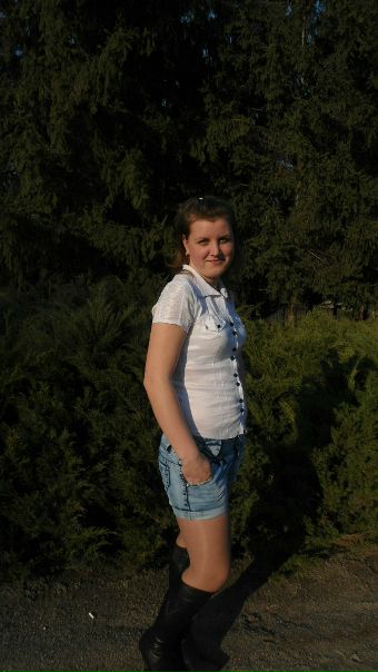 №104, Оля Сташкевич, 33 года, Тополи №104, Оля Сташкевич, 33 года, Тополи