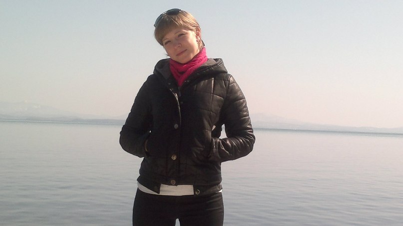 Анюта Секрет :) | Артем