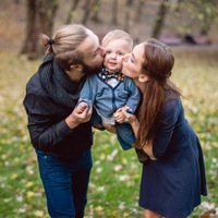 Анна Попова