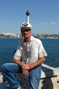 Николай Петров