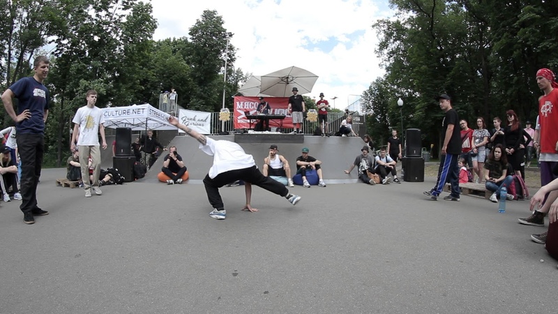 Dach Bullet VS On traffic, Footwork battle top 8, Банка фанка
