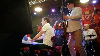 Good Rockin Tonight - Boogie Motor in Rhythm-Blues-Cafe