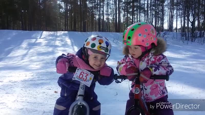 Беговелоподружки. Сеня и