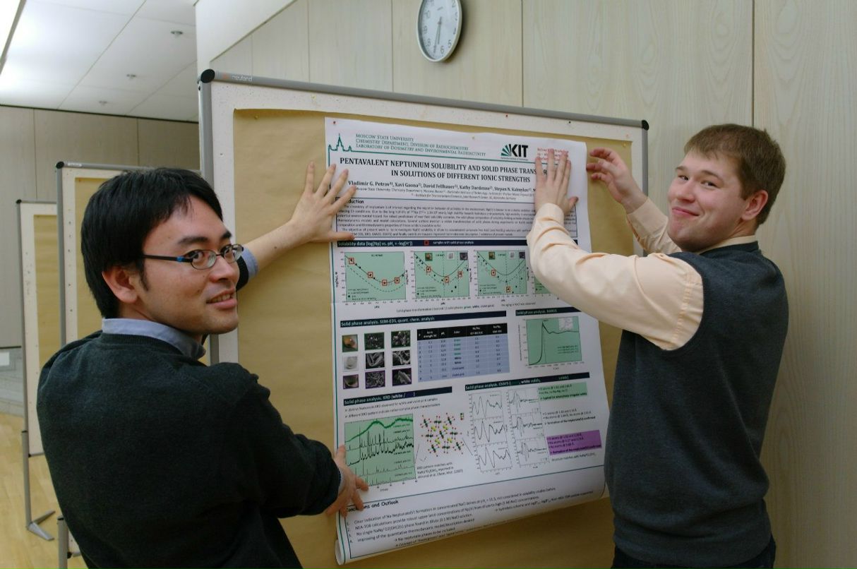 Владимир Петров | Москва