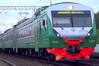 Электропоезд ЭД4М-0455 ЦППК + стеснительная бригада! Даниил Кулиш