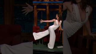 Just BLOW it Already 🪈 #craigferguson #evangelinelilly #latelateshow