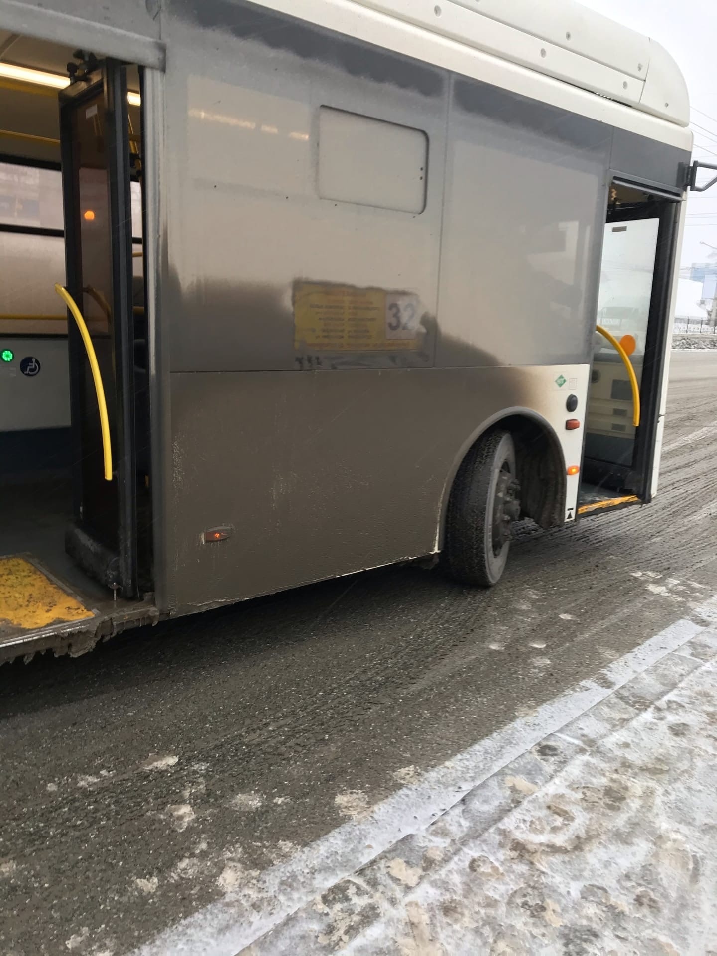 Весна в Чебоксарских автобусах выглядит как-то так Это картинка