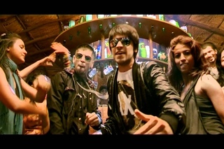 Chak Glassi (Full video song) Pyaar Ka punchnama [HD]