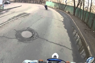 Закладывает на KSR80 =)